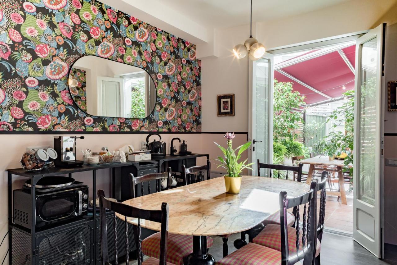 Contus Retro Guest House กาญารี ภายนอก รูปภาพ
